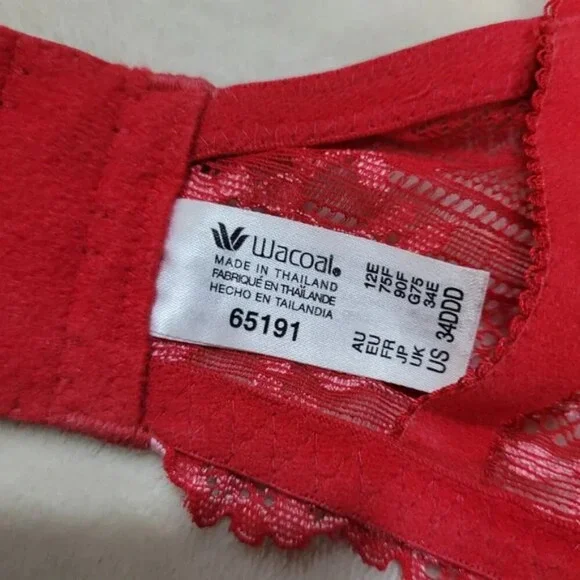 Wacoal Embrace Red Lace Bra‎ - 34DDD - Picture 5 of 7